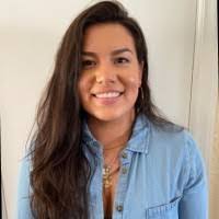 Ana Almendarez's Instagram, Twitter & Facebook