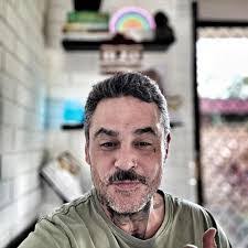 Maureen Stanfield's Instagram, Twitter & Facebook