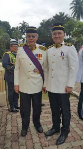 Istiadat pemeriksaan barisan kehormatan sempurna sempena perayaan ulang tahun hari keputeraan sultan muhammad iv. Koprojaya Twitterren Tahniah Diucapkan Kepada En Hasifwm Setiausaha Koprojaya Diatas Penerimaan Anugerah Darjah Kebesaran Setia Mahkota Kelantan Yang Amat Terbilang Al Ibrahimi Sempena Hari Keputeraan Kdymm Al Sultan Kelantan Sultan Muhammad V