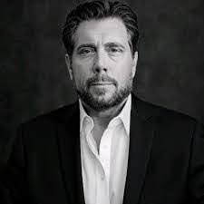 Otis Eddington's Instagram, Twitter & Facebook