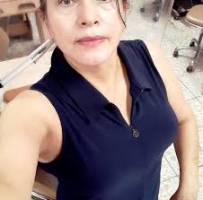 📌 #AZOGUES|| 🌙 Noches frías, pero el corazón siempre cálido por nuestra  tierra. Una mirada diferente que nos invita a valorar más nuestro clima,  nuestras raíces y el encanto de Azogues. #AzoguesCongelado #