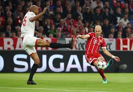 De voetballer is anno 2021 bekend van fc groningen, psv eindhoven, real. Arjen Robben Has Been Cutting Left His Entire Career So Why Can T Anyone Stop Him The New York Times