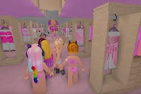 Check out our barbie games barbie activities and barbie videos. Game Roblox Barbie Hints For Android Apk Download