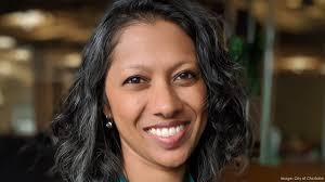 Charlotte government leaders differ