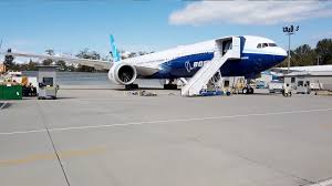 Boeing rolled the first 777x out of its factory in everett in march, but it soon encountered problems that delayed this test flight. Boeing 777x The Largest Twin Engine Jet In The World Mtu Aeroreport
