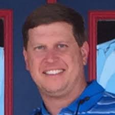 Dee Wages's Instagram, Twitter & Facebook