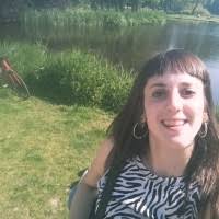 30+ perfiles de «Carmen Cueva»