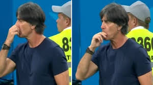 Joachim löw neemt na het ek deze zomer afscheid als bondscoach van het nationale voetbalelftal van duitsland. Germany Manager Joachim Low Was At It Again On The Touchline Sportbible