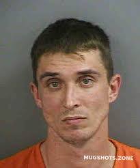 Justin Edrington's Instagram, Twitter & Facebook