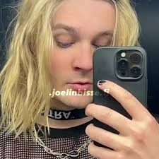 mitä menin tekee😭 ja @Joel Hokka tägääminen