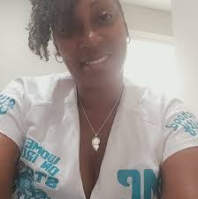 Endia Spencer's Instagram, Twitter & Facebook