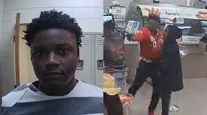 Savannah SWAT officers search for Claxton triple shooting suspect