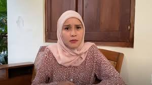 Personal zaskia adya mecca yang dikenal sebagai seorang aktris indonesia yang pernah masuk nominasi sebagai aktris sinetron wanita terbaik dalam piala vidya (ffi). Warganet Heboh Bahas Video Syur Zaskia Adya Mecca Singgung Soal Gibah Suara Jogja