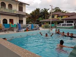 Sebenarnya ada banyak lagi nak senaraikan di sini. Mri Residence Homestay Di Sg Buloh Dengan Kolam Private Berbayar Bandar Puncak Alam Updated 2021 Prices
