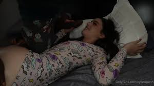 Kylie Quinn Vs Brickzilla OF - EPORNER