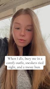 Trends Bury Me with Songs