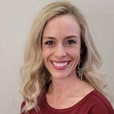 Ellie Hardin's Instagram, Twitter & Facebook