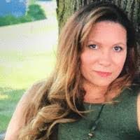 Melissa Brewster's Instagram, Twitter & Facebook