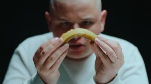 🌅HERE WITH ME🌅 by @d4vddd This one hits the spot. @armanmitchell and  @embo920 crafted some poignant imagery to match this lovely tune, well  done. Thanks again @sixtwentysixco for having me