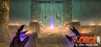 There are 2 weapons you need to get one is a sword which is in a coffin, (with a skeleton) and the second is a axe which is above a chair. Skyrim Halldir S Cairn Orcz Com The Video Games Wiki