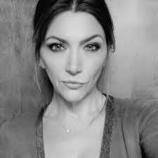 Emma Robillard's Instagram, Twitter & Facebook