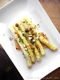 Asperges Blanches Bio Vinaigrette Au Miel Et A La Noisette Asperges Blanches Vinaigrette Recette Asperges