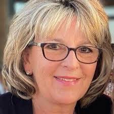 Phyllis Roberts's Instagram, Twitter & Facebook