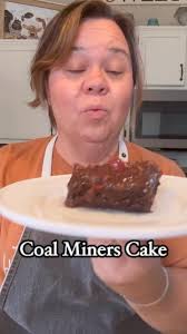 This is one of my favorite cakes! It's so good! #mountaincookinwithmissy  #weddingcake