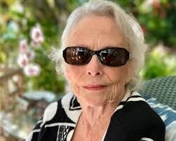 Shirley Block's Instagram, Twitter & Facebook