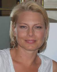 Although born in an acting family, she wanted work that included animals when she was young. Interview Helena Bergstrom Zu Schwedisch Fur Fortgeschrittene Filmreporter De