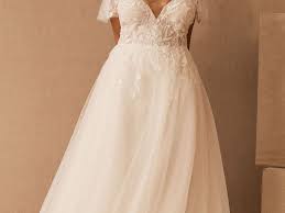 Every style is available in sizes 16w to 26w. 20 Best Plus Size Wedding Dresses Of 2021
