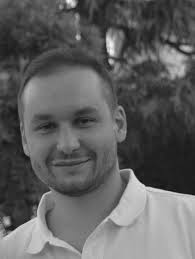 Administrador do grupo Bernardo da Costa morre em acidente de caça em  Espanha