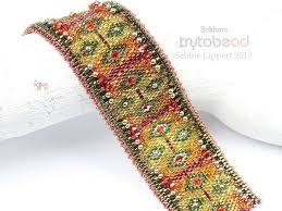 Um das handgelenk gelegt, verzaubern perlen durch ihre schlichte eleganz und ihre über alle modetrends erhabene wirkung. Trytobead Beading Anleitungen Und Kits Weben Mit Perlen Perlenarmband Muster Perlenstickerei