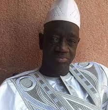 Longue vie grand historien Almamy Bah