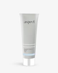 Apply a pea size amount to face and neck and smoothe over skin. Triple C Vitamin Therapy Serum 30ml By Societe The Clinic The Clinic