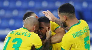 O brasil competiu como anfitrião nos jogos olímpicos de verão de 2016 no rio de janeiro, de 5 a 21 de agosto de 2016.esta foi a vigésima segunda participação do país nos jogos olímpicos, que não participou apenas dos jogos olímpicos de verão de 1928 em amsterdam. Kl Xzzo6ndcsm