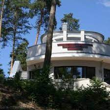 Dabei hat der urlaubsgast eine große auswahl an ferienobjekten wie bauernhöfen, hausbooten und gar schlössern. Haus Am See Kaufen Mecklenburg Vorpommern Villa Am See Kaufen Im Seepark Lychen