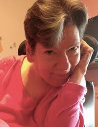 Tami Michael's Instagram, Twitter & Facebook