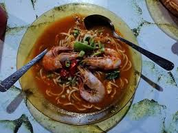 Hanya nama sahaja dan memang gerai pak su mee udang berada di mee goreng udang pak su ni style mee goreng melayu yang teksturnya lembab dan basah sedikit berkuah. Pak Su Mee Udang At Pulau Sayak Kota Kuala Muda Di Kedah Tempat Menarik