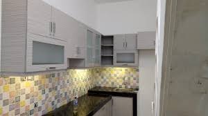 Dapur berfungsi sebagai tempat khusus untuk meracik dan menyiapkan makanan untuk keluarga. Desain Kitchen Set Murah Dan Tetap Berkualitas Blog Elevenia