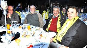 Baba altun daha sonra zeytinburnu eski kozlu mezarlığı'na defnedilecek. Dogma Buyume Vefa Li Hasan Altun Vefat Etti Corona Saglik Butun Haberlerimiz Fatih Ilcemizle Ilgilidir Fatihin Tek Haber Kanaliyiz