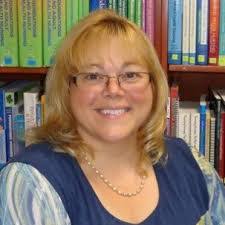 Wendy Deras's Instagram, Twitter & Facebook