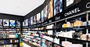 Врачи клиники «beauty line» на нтв. Beauty Line Stavrou Kyriakides Lighting