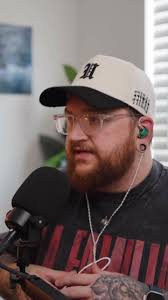 Twitch vs YouTube , #create #contentcreator #twitch #youtube #livestream