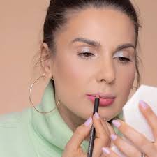 One eyeshadow kind of look for...