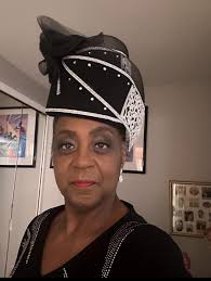 Fourth Sunday flow. Good morning, good afternoon Hat Divas!