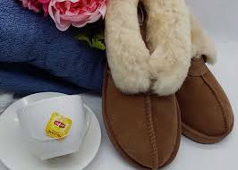 Hold the bottle 6 inches away from surface. Tips On Washing Ugg Boots How To Wash Ugg Boots In Washing Machine