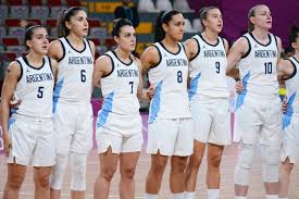 Lionel messi, quien este jueves cumplió 34 años, fue sorprendido a la medianoche por sus compañeros de la selección argentina, quienes lo despertaron para cantarle el feliz cumpleaños y agasajarlo con regalos, entre ellos un bidón que supuestamente contiene agua bendita. El Comunicado Sobre La Situacion De Las Gigantes Iam Noticias