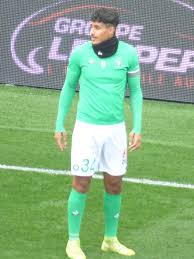 La beauté du football, coup d'tête balayette manchette, rmc info talk sport, laser stadium. Aimen Moueffek Wikipedia