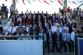 Bisikletleri teslim alan şahinbey belediyesi de,bisikletleri orta okul ve liselerde onur belgesi ve başarı belgesi alan toplam 3 bin 500 öğrenciye dağıttı. Sahinbey De Basarili 1923 Ogrenciye Bisiklet Odulu Timeturk Haber